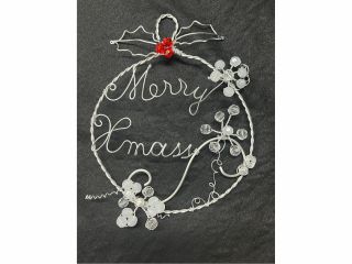 ワイヤークラフトを楽しもう! 作品名:クリスマスリース
