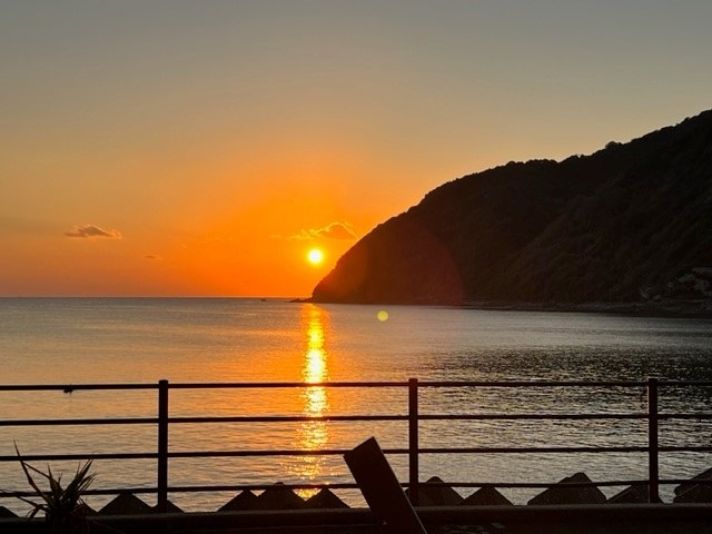 H͗[z܂܂B͑f炵󂪌܂BnbNɗhĐώ@ōłB