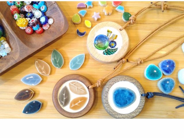 小粒のタイルもカワイイ!たくさんあり過ぎて悩んじゃう…