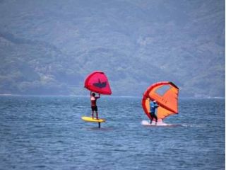 SUPのボードとWING