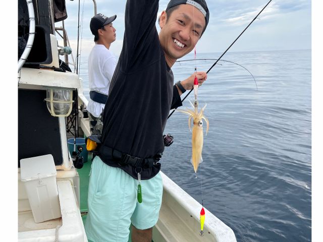 初心者大歓迎 夏 イカ釣り デイ メタル 玄界灘でイカ釣りを楽しもう 初心者 ファミリーにオススメ 明徳丸 じゃらん遊び体験 初心者大歓迎 夏 イカ釣り デイ メタル 玄界灘でイカ釣りを楽しもう 初心者 ファミリーにオススメ 明徳丸 じゃらん遊び体験