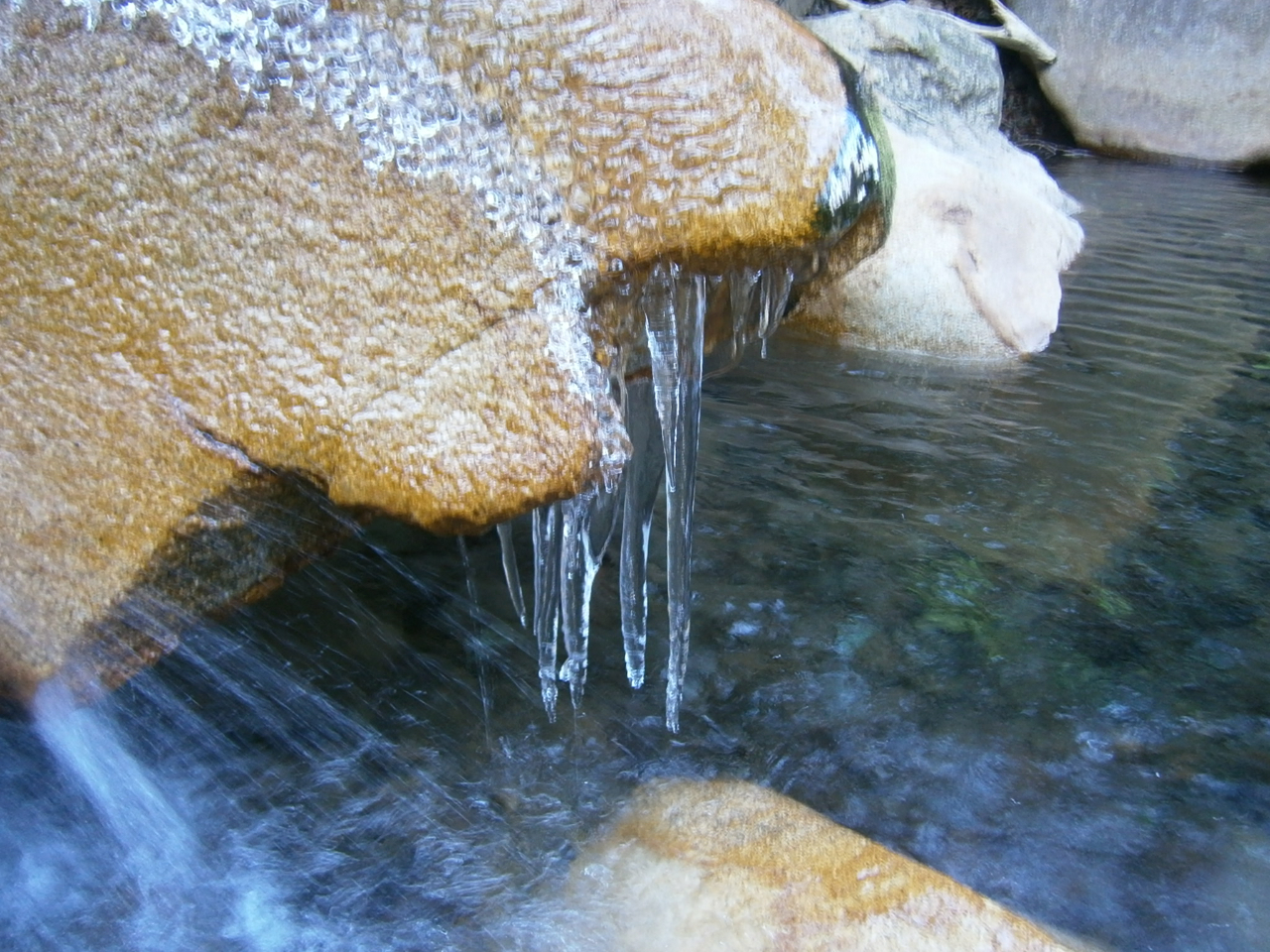 ωւ̑oBr̉ꖇl߂ƈȊω73m܂B