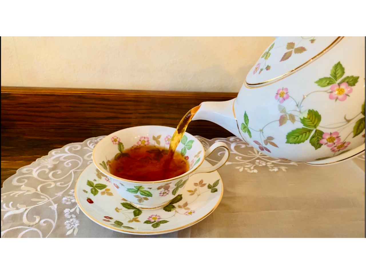 幸せ紅茶時間。お嬢様部のお茶活、楽しみましょう。