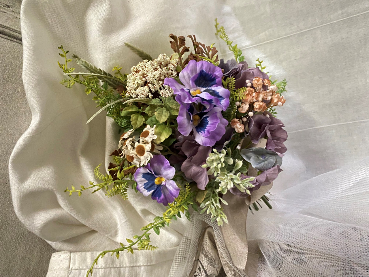 神奈川県・藤沢市】～高級造花を使ったフラワーアレンジメント