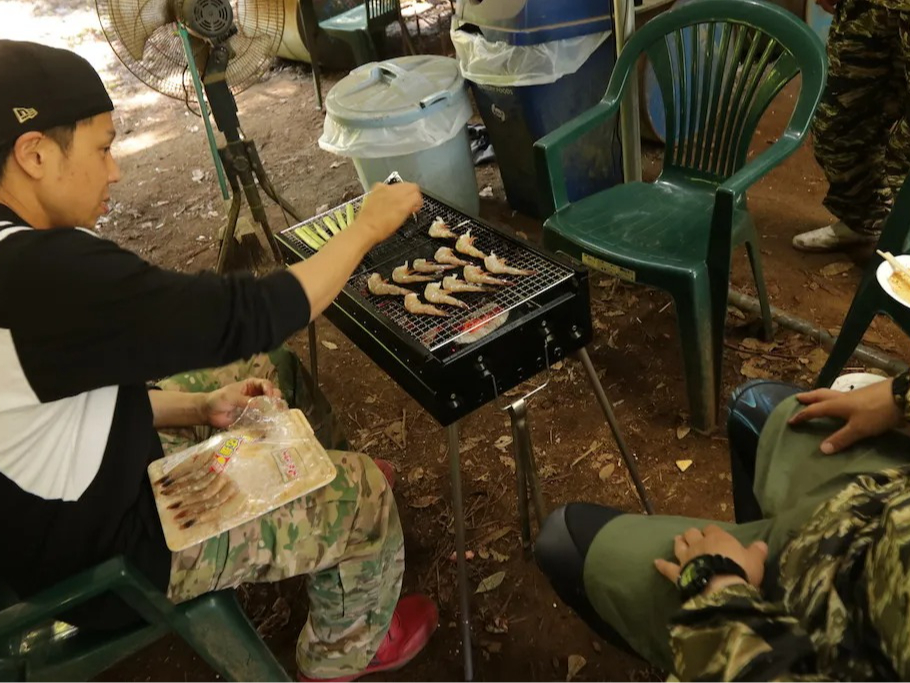 サバゲー後にBBQ!