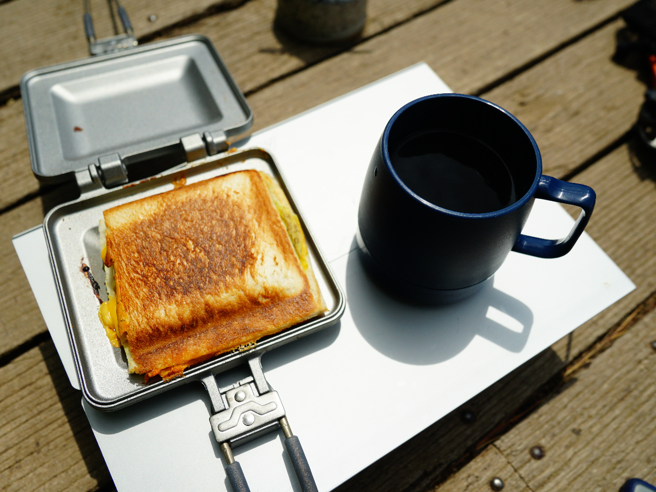 RŃzbgThƃR[q[ŌyHuCNi񋟓e͏󋵂ɂĈقȂ܂j