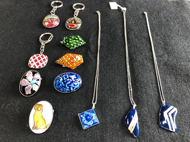 【七宝焼き体験】見晴らしの良い空の下で、伊豆の思い出を♪<ファミリーやカップルに...