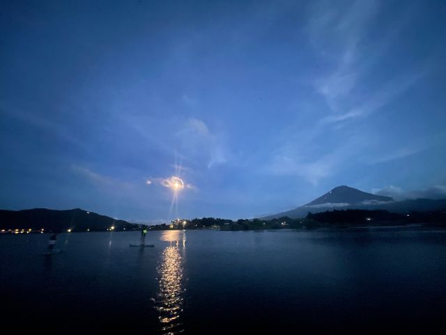 おぼろ月の中富士山をバックに♪ナイトプラン※要お問合せ