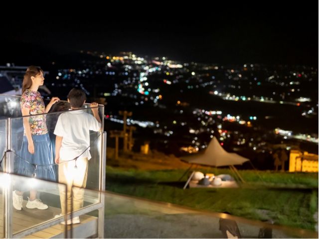 期間限定で幻想的な夜景を楽しむナイトテラス営業も開催☆