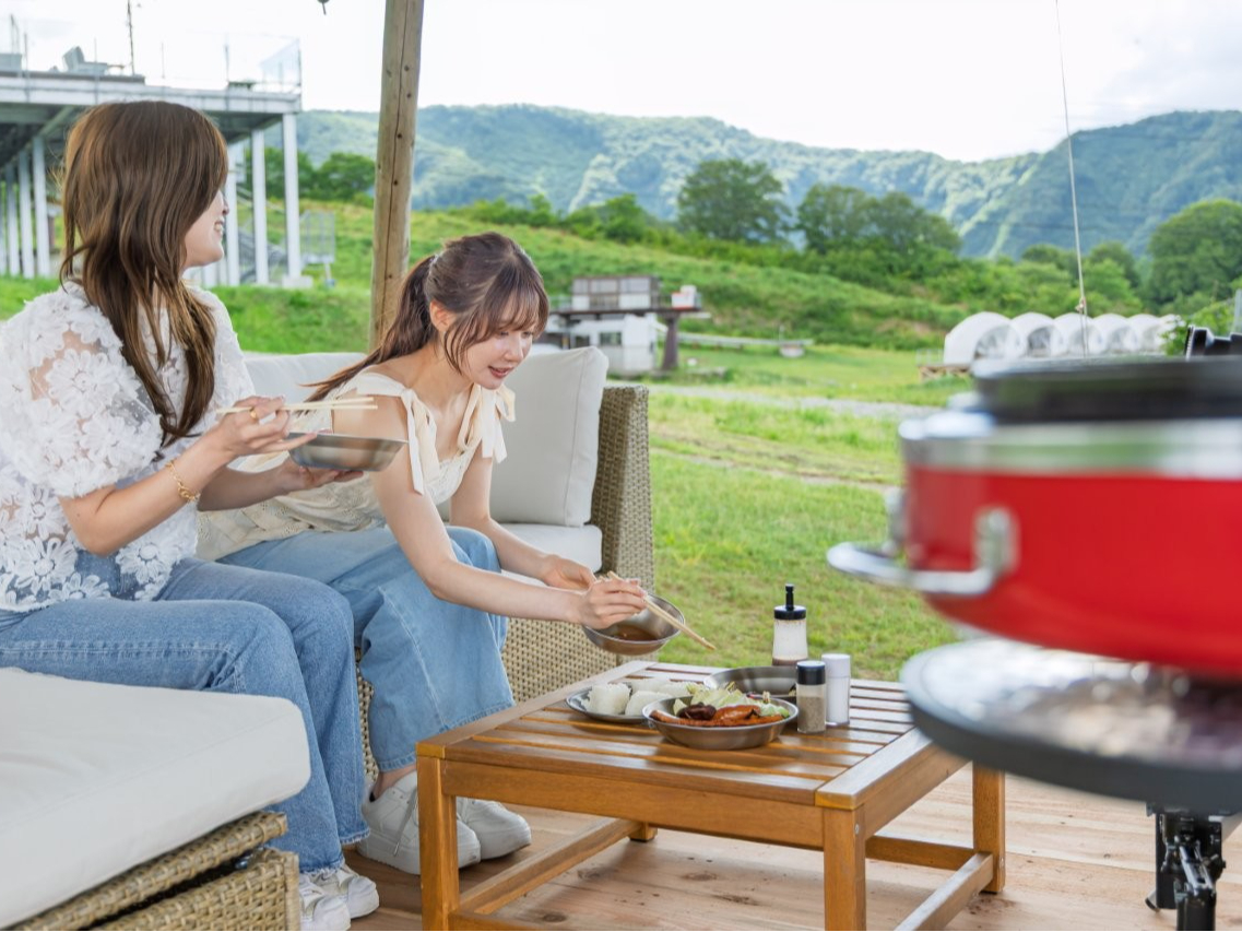 �厩�R�̒��Ŋy����BBQ�͊J�������Q�ŁA�Ƒ���F�����Ƒf�G�Ȏv���o�ɂȂ�܂��B