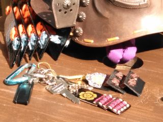 好きな色の板パーツと威し糸をお選びいただけます!