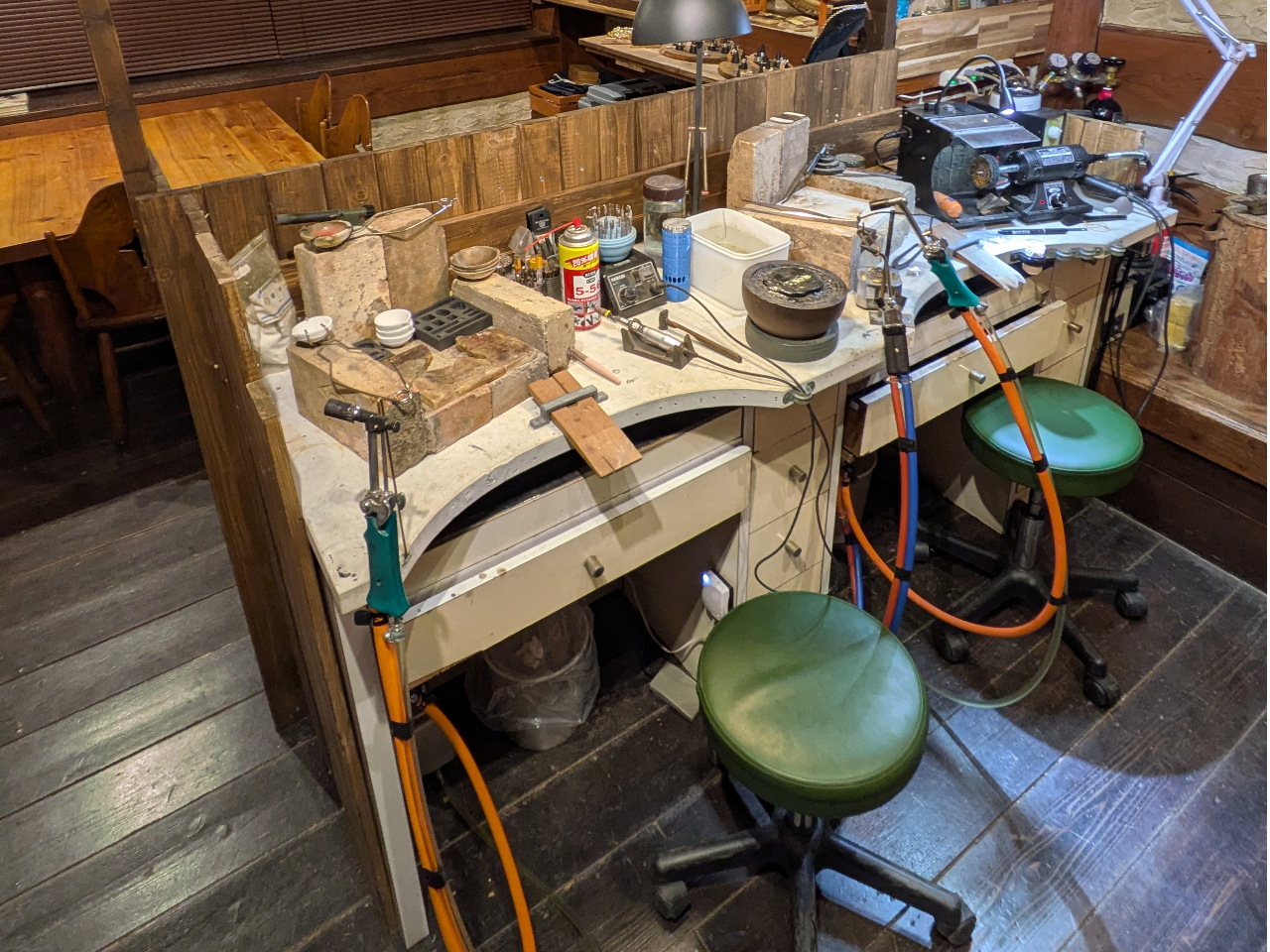 H[̗lqBxɓl܂ő̌ł܂B