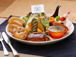 「八女ふくふく豚のハンバーグ」