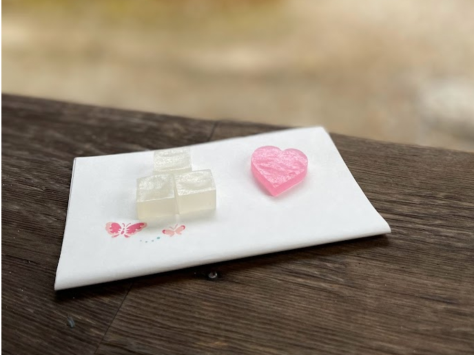 �G�߂��y���ފ��َq