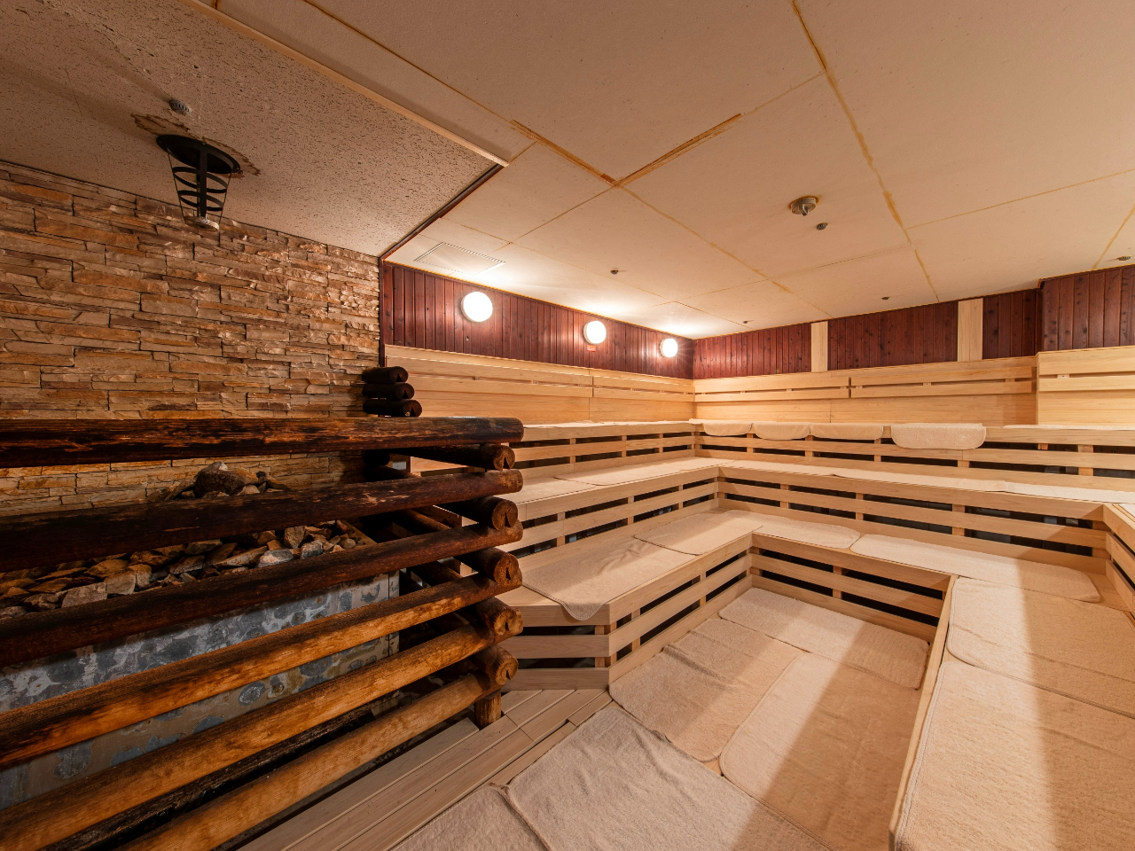 ロッキーサウナ