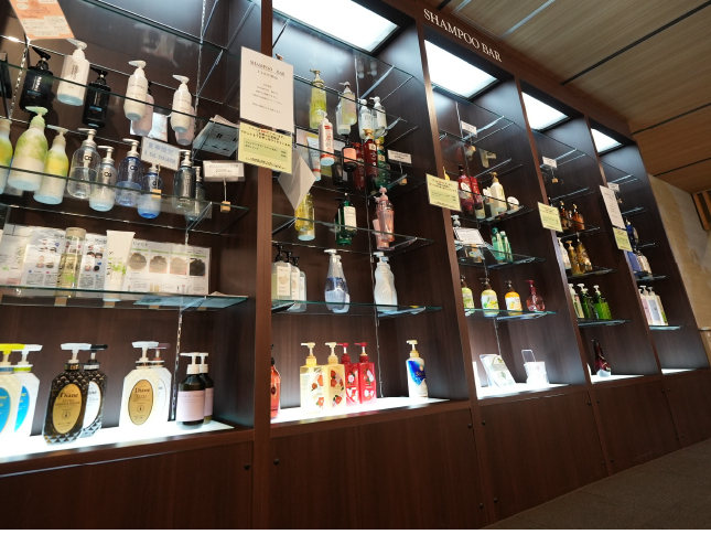 シャンプーBARでお好きな香りを選んでね♪