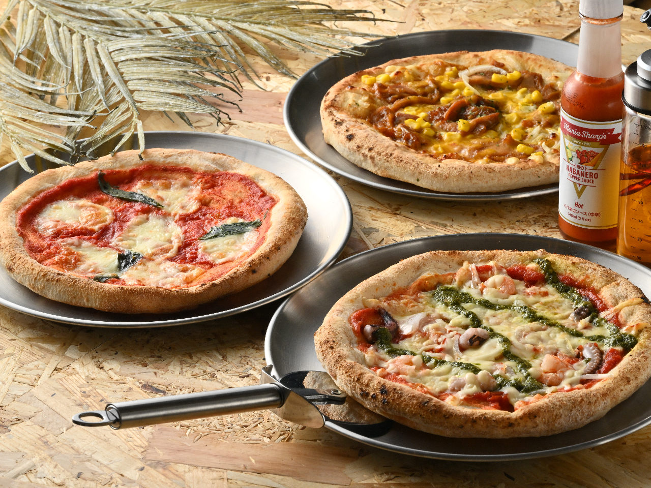 本格派ピザも大人気です!BBQでもキャンプでもレストラン利用でも!