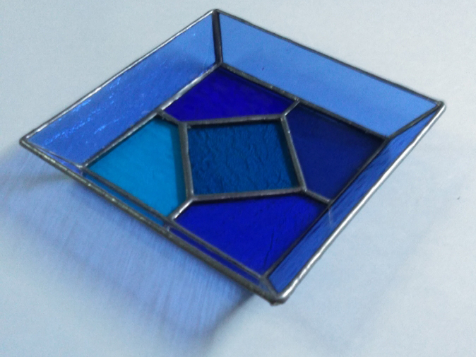 �A�N�Z�T���[�⏬�������Ďg���g���[�B