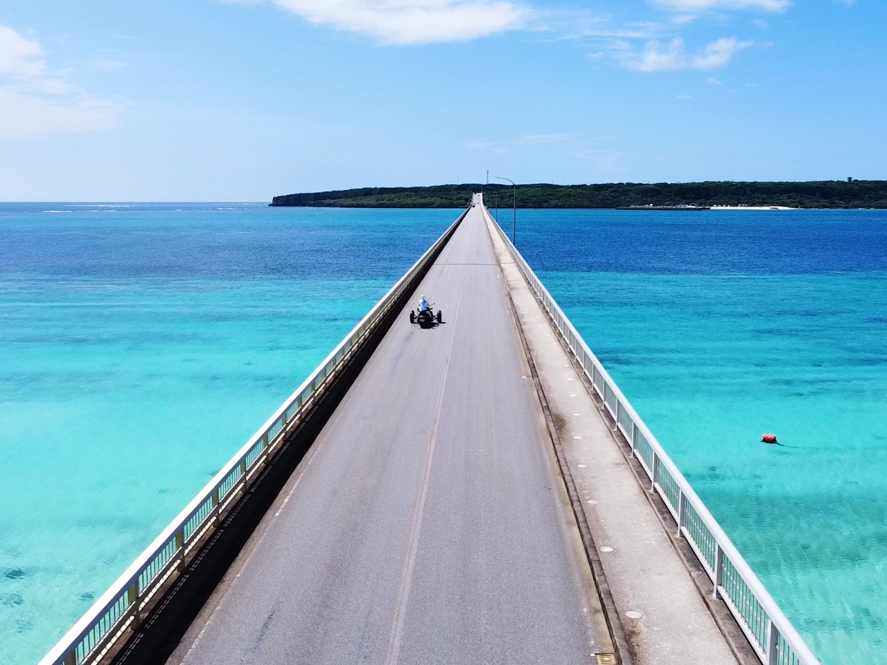 トライクで宮古島の3大橋を渡ろう!