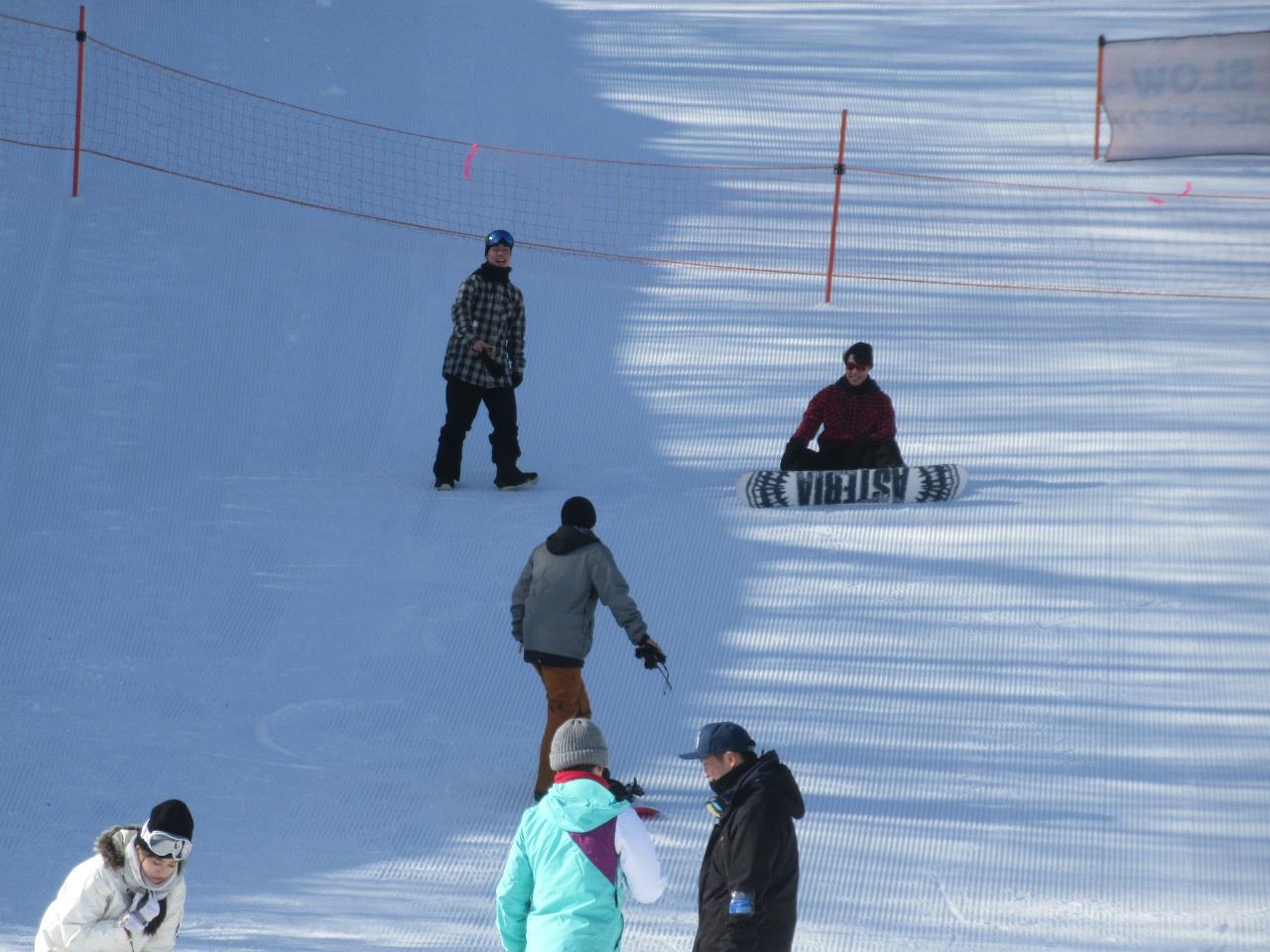 �����p�Q�����f�ŃX�m�[�{�[�h�f�r���[!