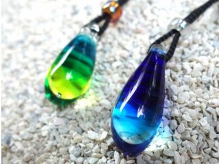 グラデーションドロップペンダントヘッドのトライ制作