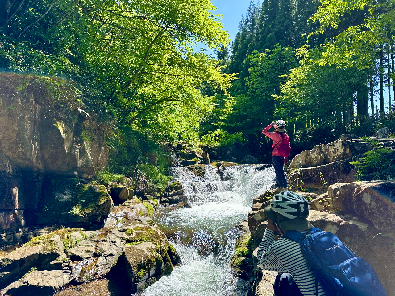 �W��400m�ȏ�̏㗬��ɂ�����̂Ő����ƂĂ����ꂢ�ł��B�}�C�i�X�C�I���𗁂тĐS���g�̂����t���b�V���I