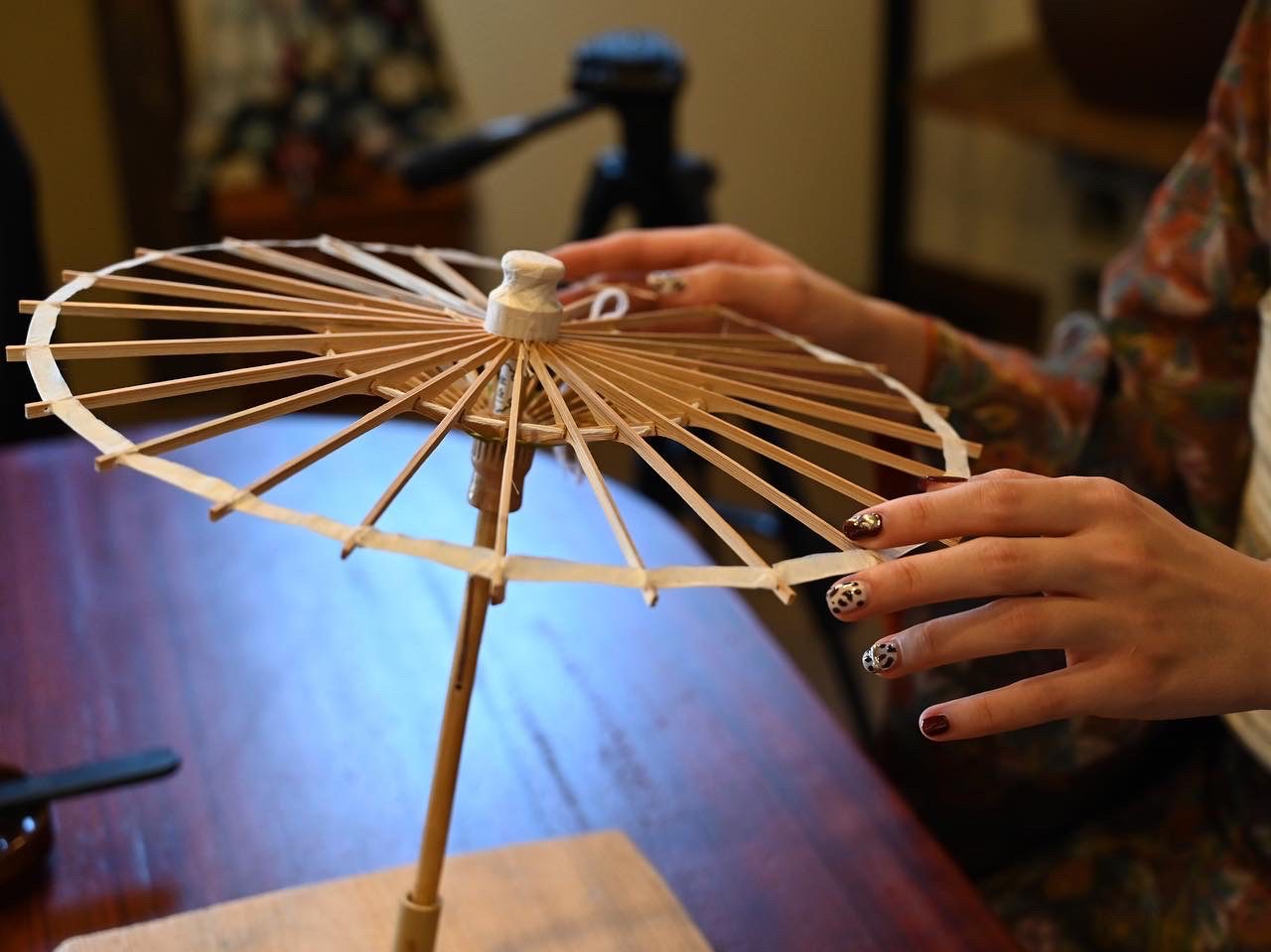 【石川県・金沢市】 好きな和紙を選んでつくる~ミニ傘つくり体験~