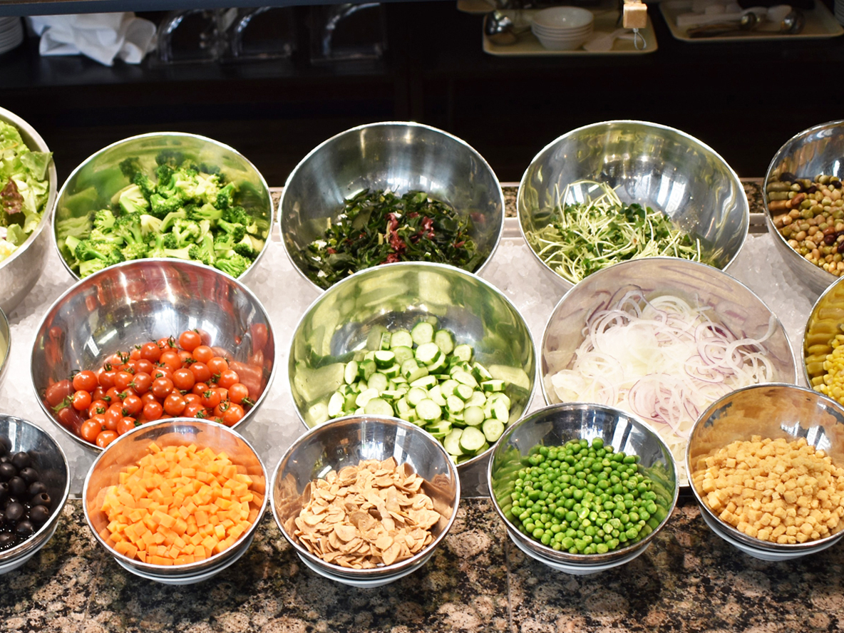 サラダ&スープバー※写真はイメージです。