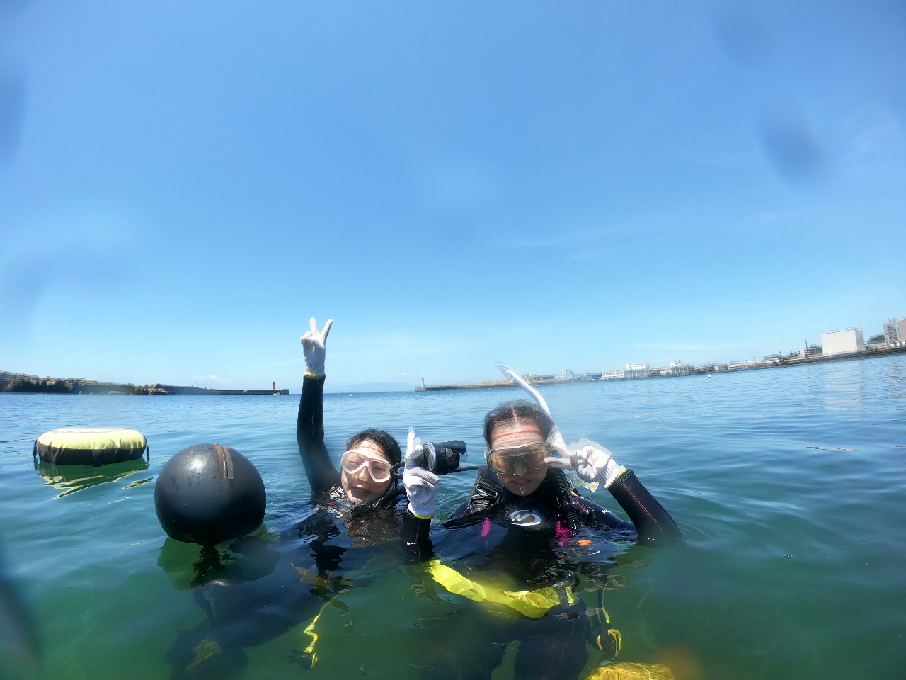 体験時の水面で浮いてます