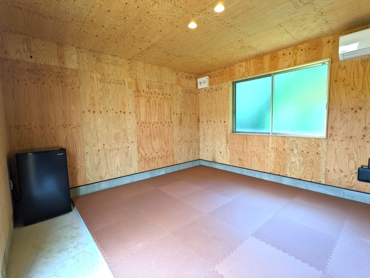 CAMPBOX�����ł����①�ɁAWi-Fi�A�ݾ�āA��g�[�����I�t���A�}�b�g���~���Ă���̂ł̂�т�ł�����