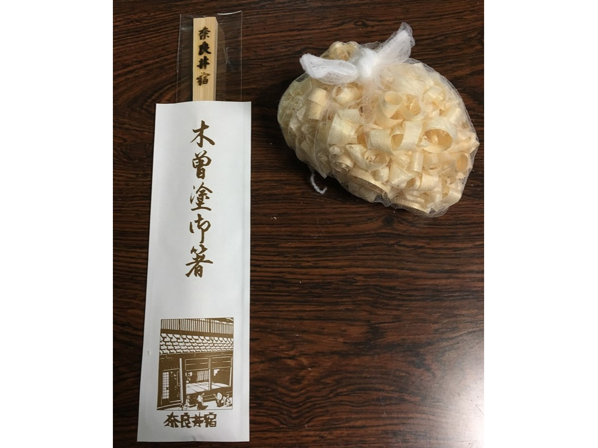 完成!削った木のかけらはお風呂に入れたり、芳香剤としてお楽しみいただけます♪