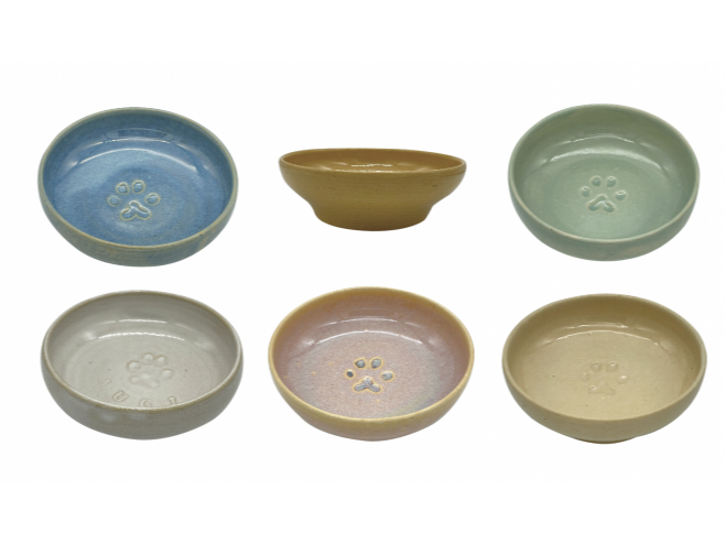 EɈAybg̊ɂ`WIɂȂĂ邩킢lR̂OE`ꂢ܂B