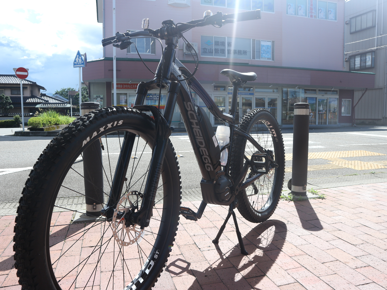 ^E-BIKE̓x̃VCfbNMT-Eł