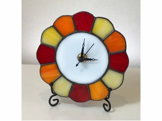 体験作品『ミニ時計』 直径約13p ※使用ガラス、時計針は変更される場合があります。