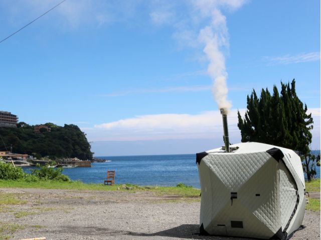 冬はもちろん、秋にも赤沢の水は冷たいです。非常に甘美な体験が可能です。