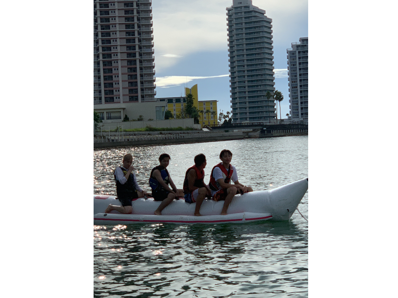\バナナボート体験/浜の宮の海をみんなで駆け巡ろう!!迫力満点!スリリングな体験...