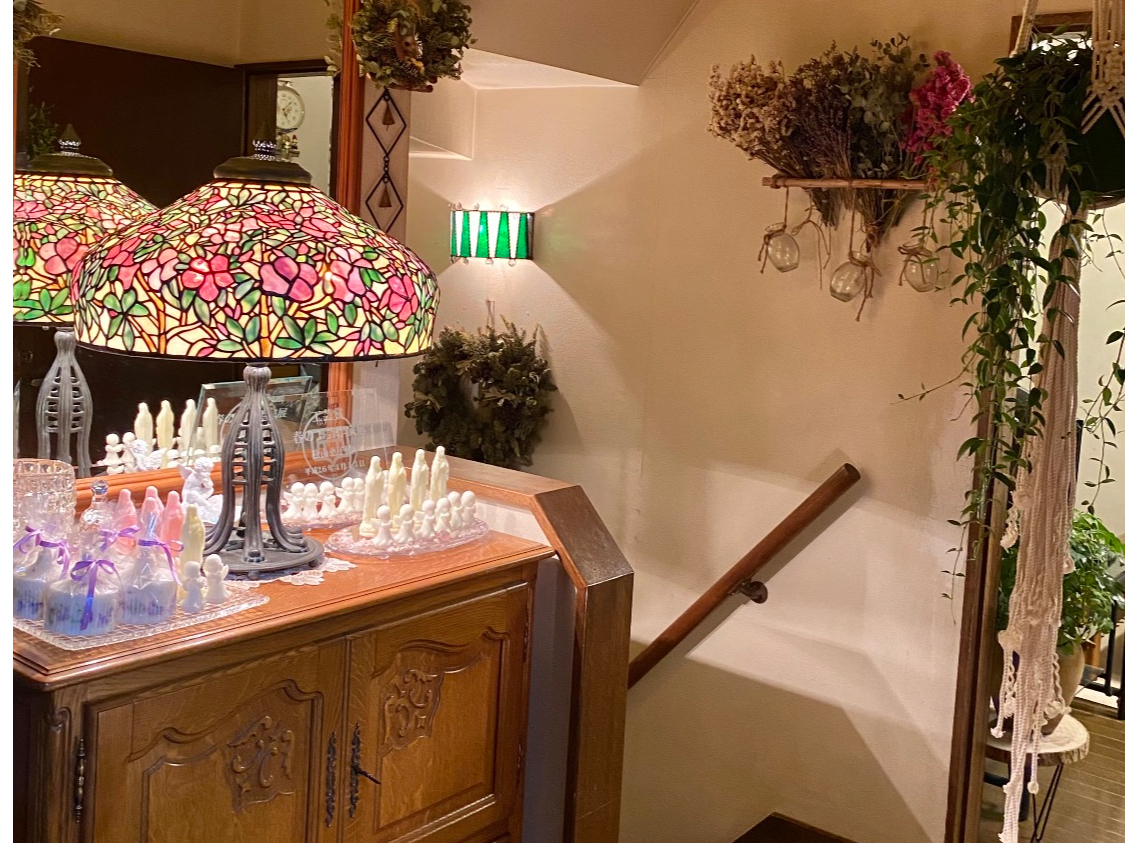  Instagram@https://www.instagram.com/stainedglass_pastel/