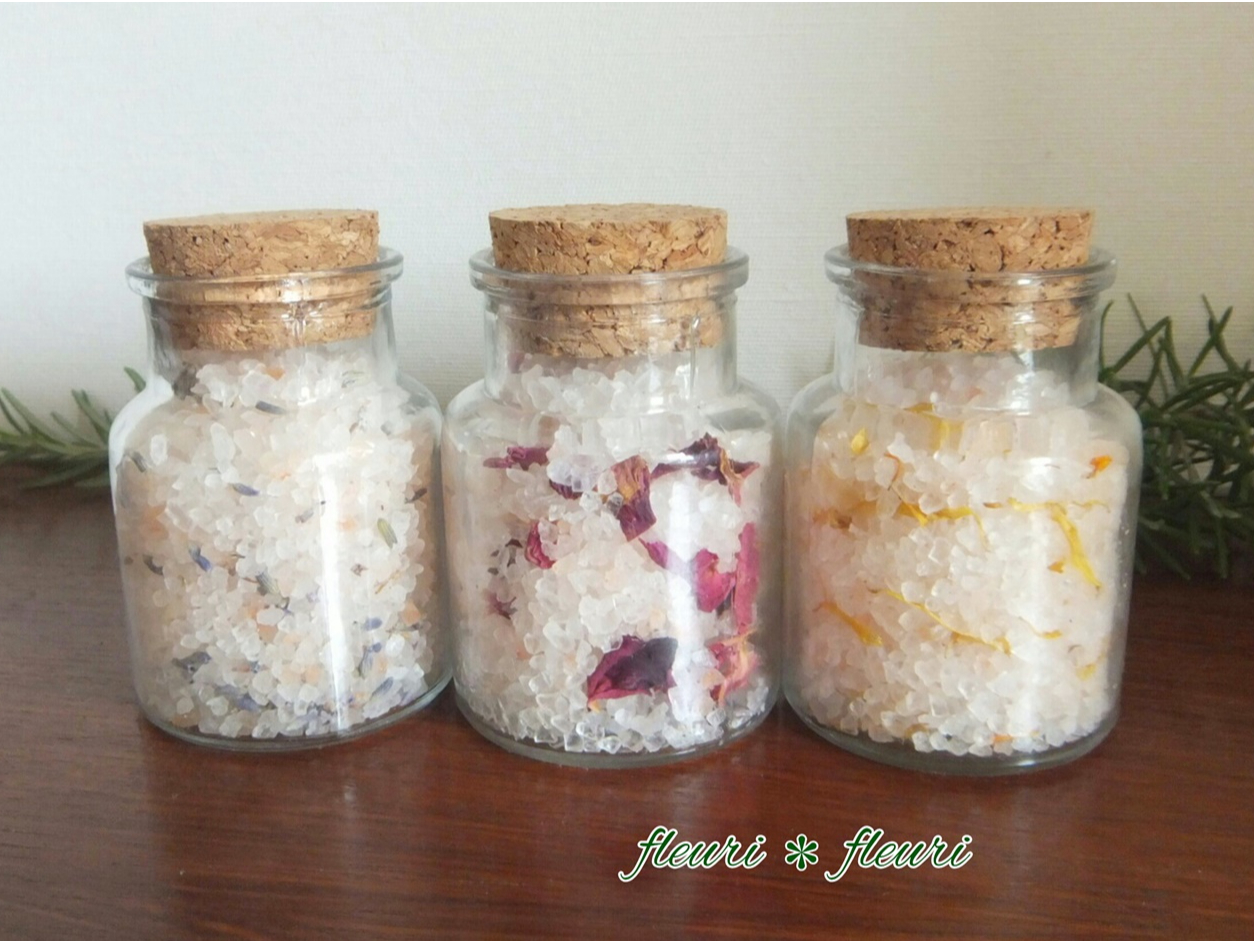 ~lՂ܂ރq}≖ƃA}̑ʂŁAbNXȂ̂߁AIԃA}ɂāAǑ΍APAȂǂɂ𗧂A}oX\