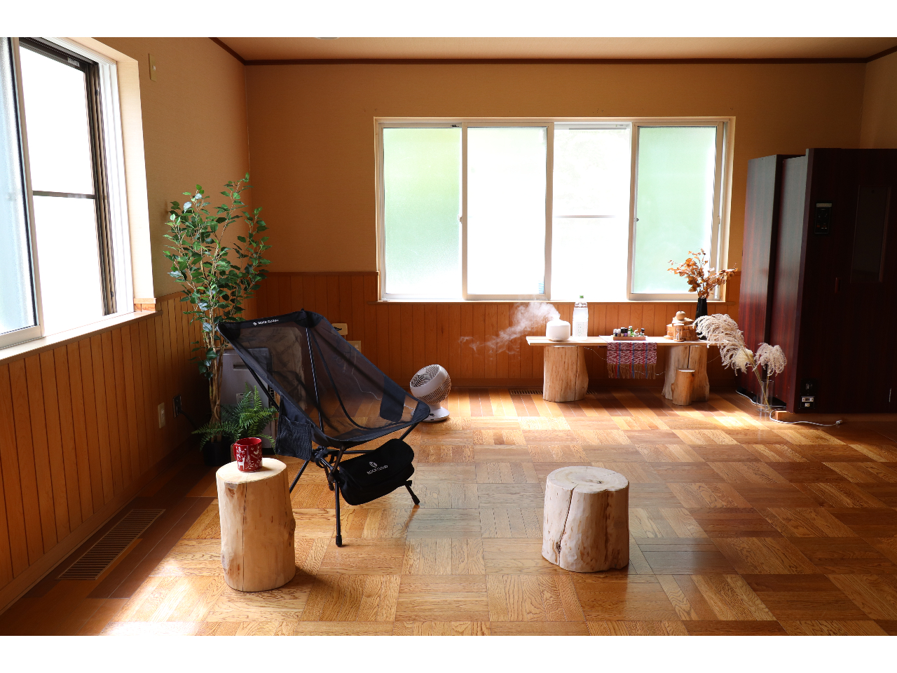 外気浴はもちろん、内気浴も選べます。アウトドアサウナ初心者でも体験しやすい!