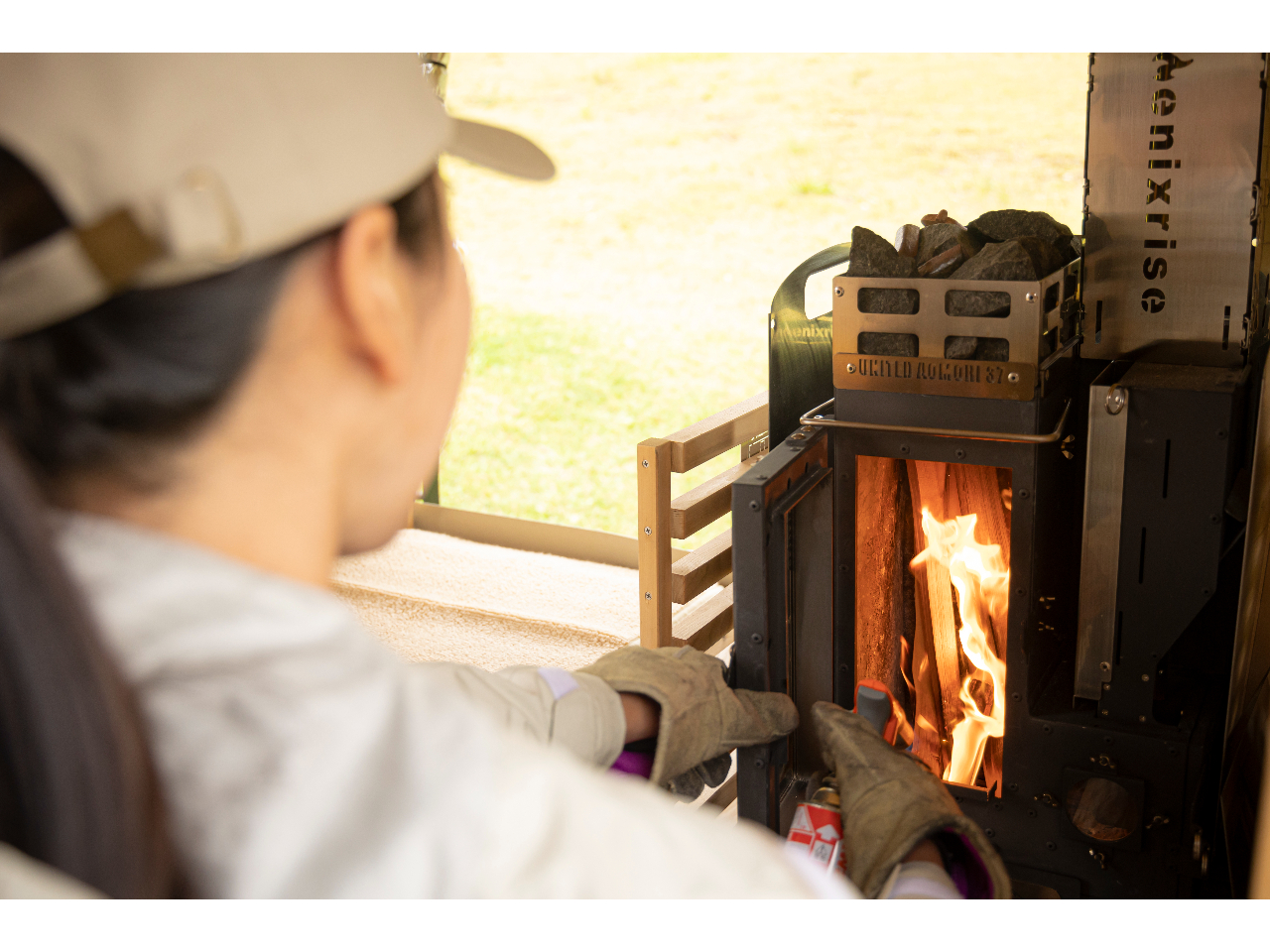 青森トトノイアテンダントが、快適なサウナ時間をお過ごしいただくためのお手伝いをいたします。