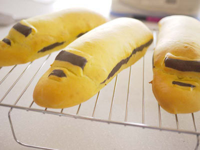 VhN^[CG[pɂ܂BAėVłHׂ邨q񂪑łB