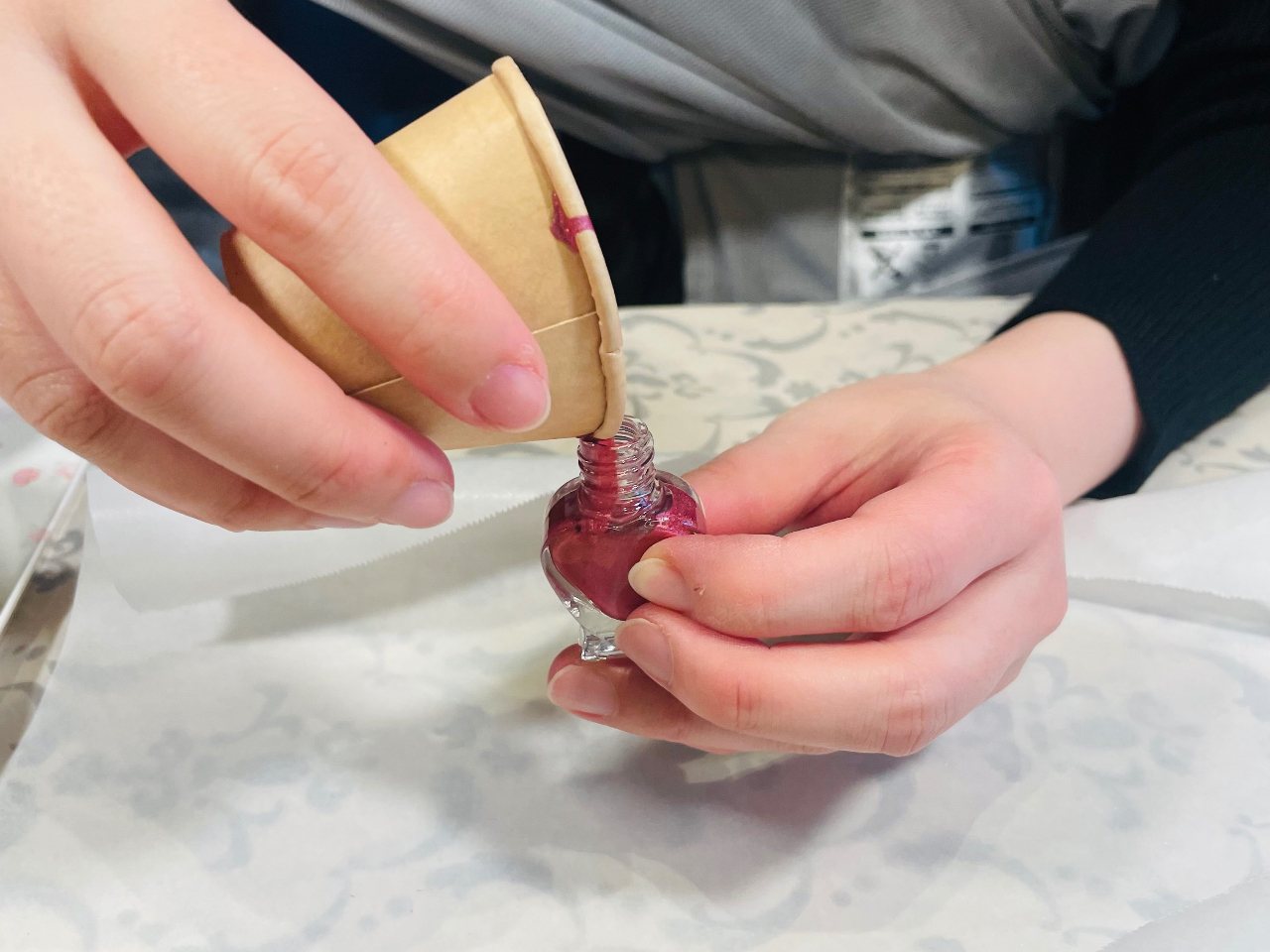 よく混ぜて容器に入れます(容器の形状は予告なく変わることがあります)