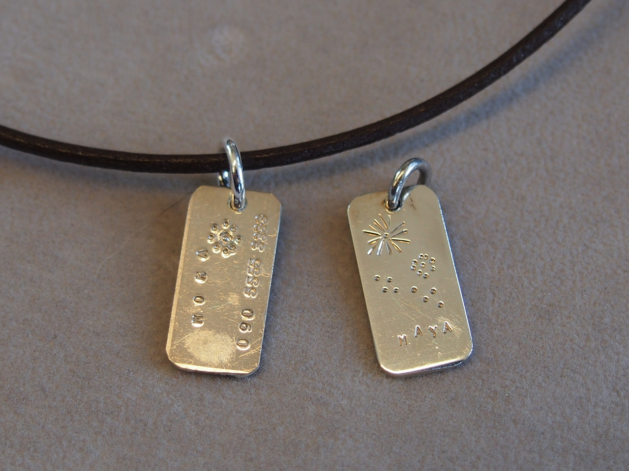 刻印を打って、自分だけのデザインを。