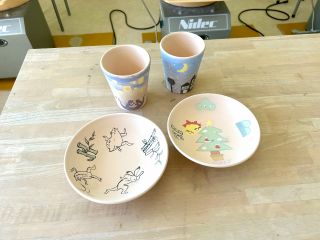 コップやうつわをカラフルに☆自由に絵や文字が描けます♪簡単に陶芸体験が楽しめます!