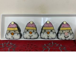 11月、12月の体験レッスンは 「サンタクロース」と「くま」の予定です。