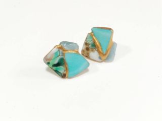 ふたつのカケラを組み合わせた呼び継ぎアクセサリー。少しテクニックは必要ですがチャレンジしてみる価値あり◎