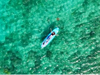 海の上で極上のリラックス!ドローン撮影付きで、データはプレゼント!