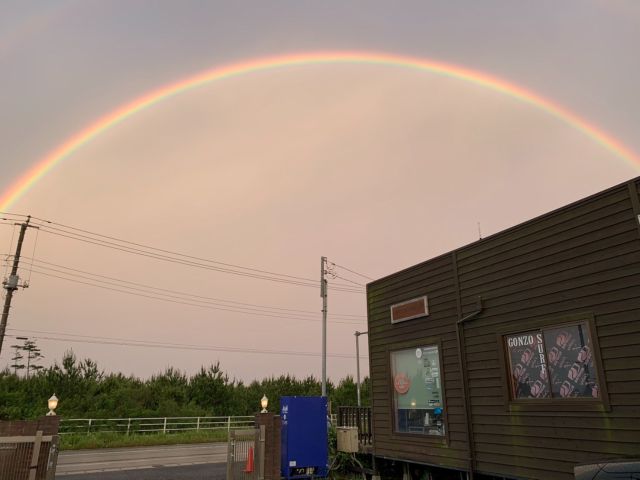 当日レンタルご希望の方は直接ショップまでお問い合わせ下さい、電話 080-4932-1616 / Eメール thecolor@me.com