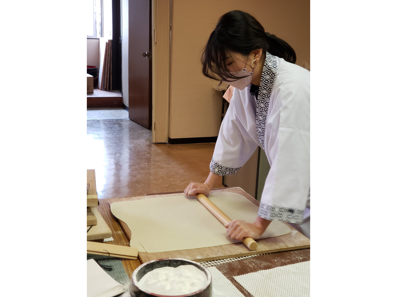 Αł̗̌lqʐ^̓C[Wł