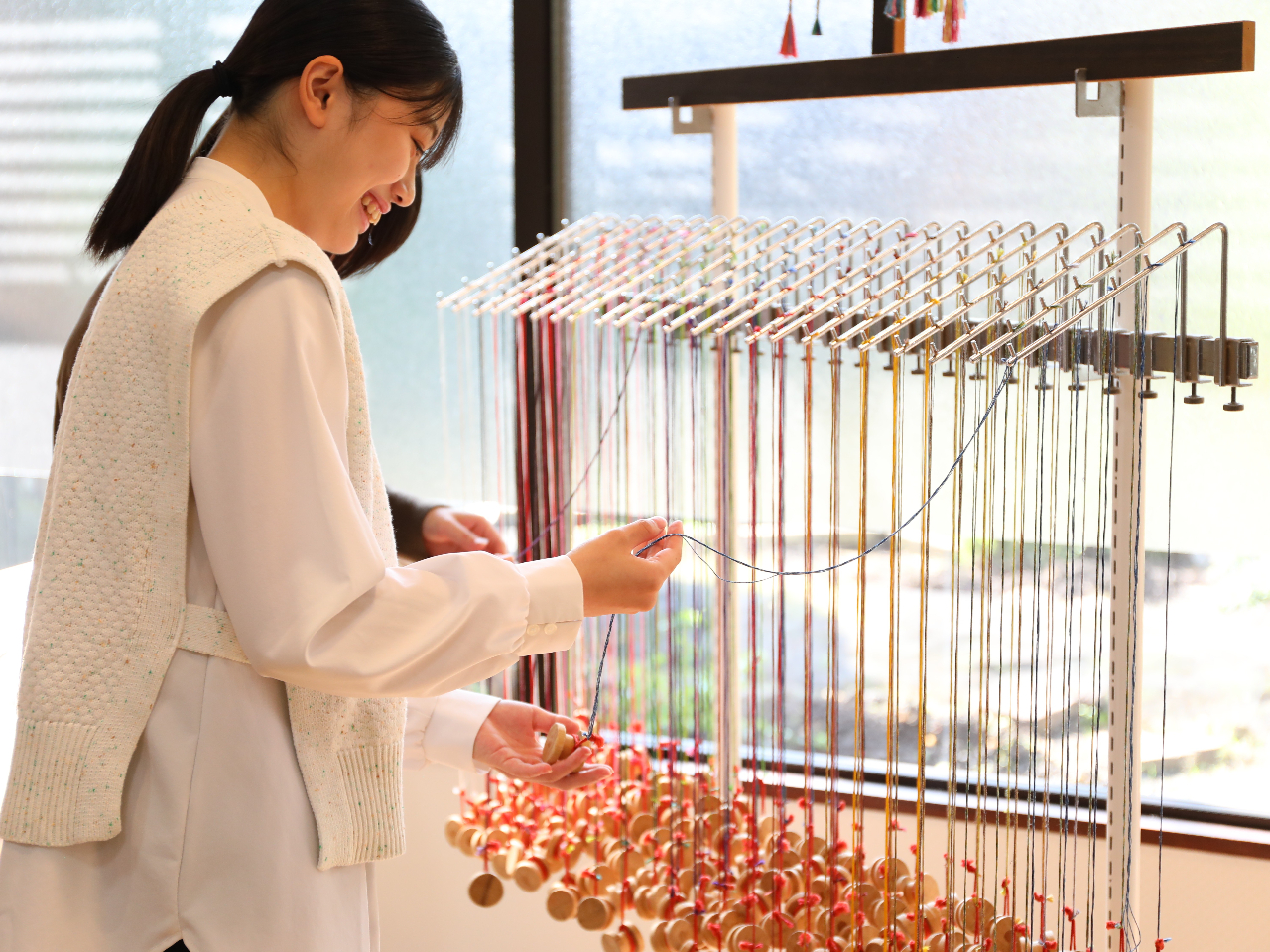 DR4FIт܂BF̑gݍ킹ɂĕ͋Cς̂ŁARɑIŃIWĩuXbgĂ݂܂񂩁B